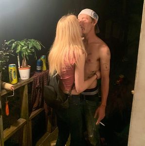 Meet your Posher, Caitlin nicole